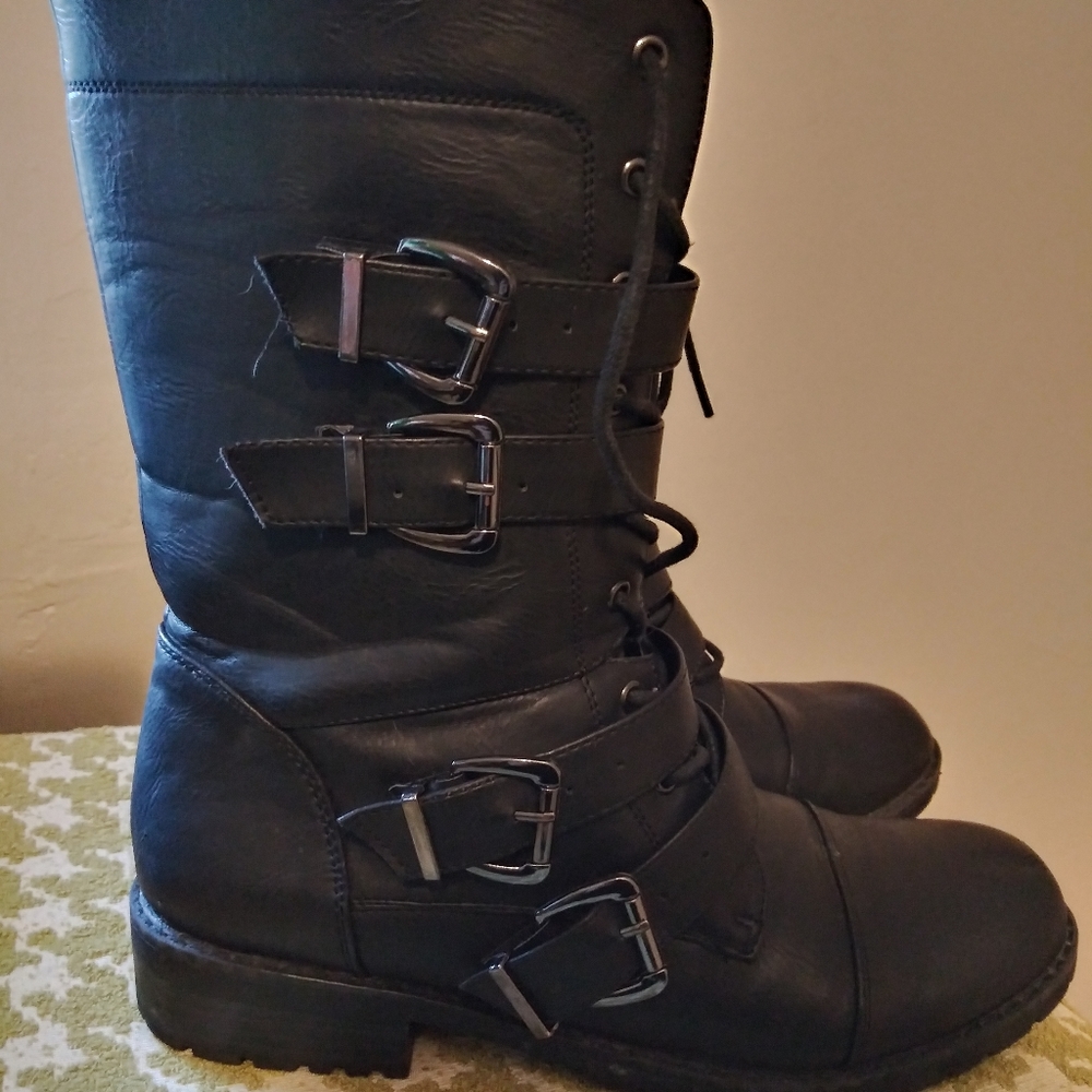 Black boots